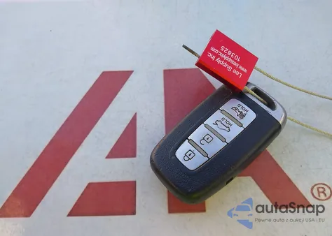 2011 Hyundai Genesis 4.6 z USA, uszkodzony, nr VIN KMHGC4DF3BU140210